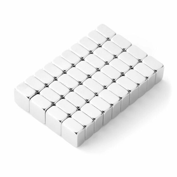Poniklované neodýmové magnety. Poniklované neodýmové magnety.